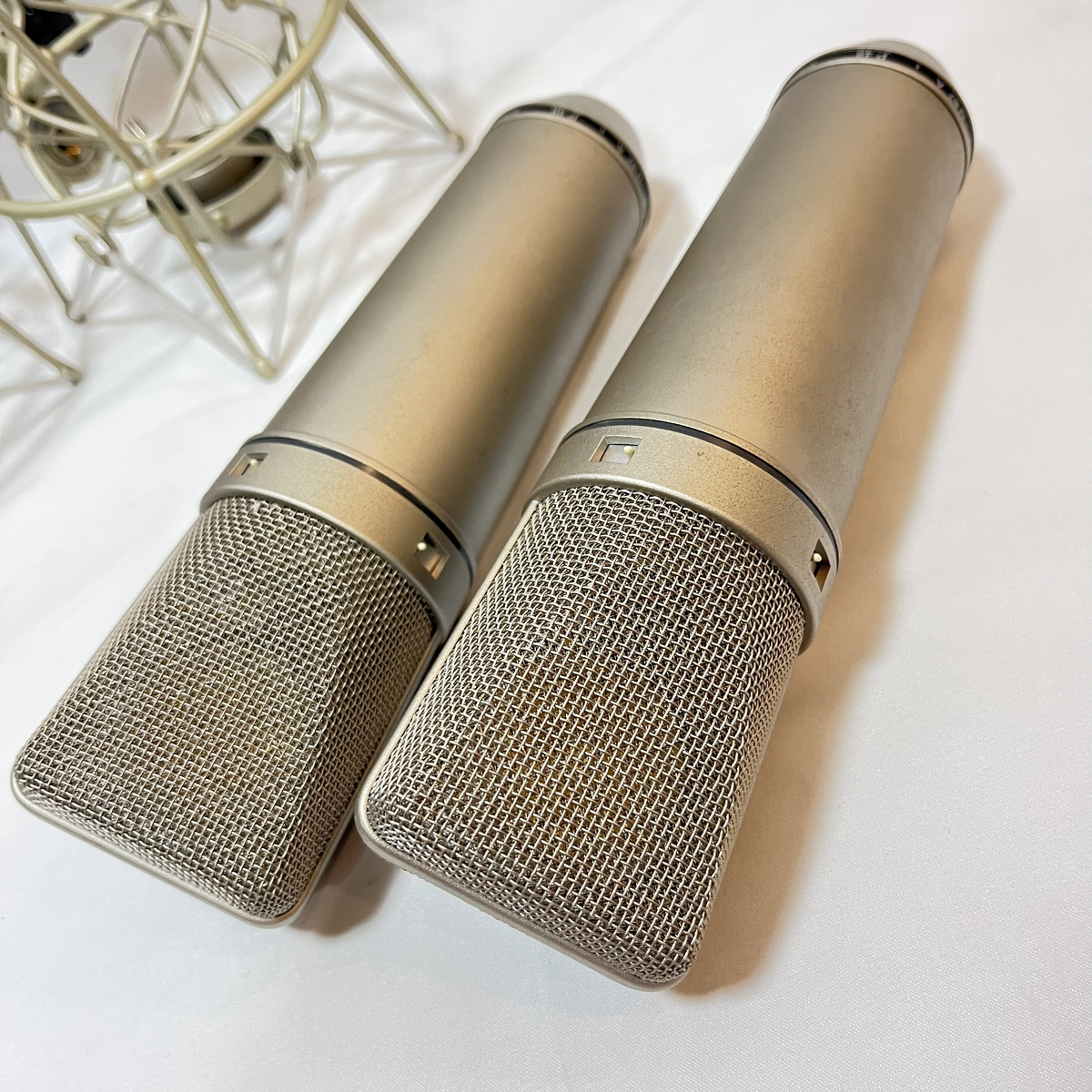 U87AI stereo set