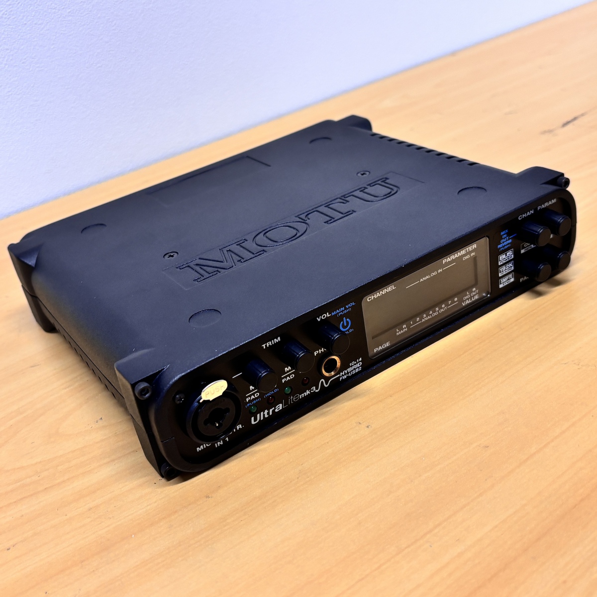 ULTRALITE mk3 Hybrid
