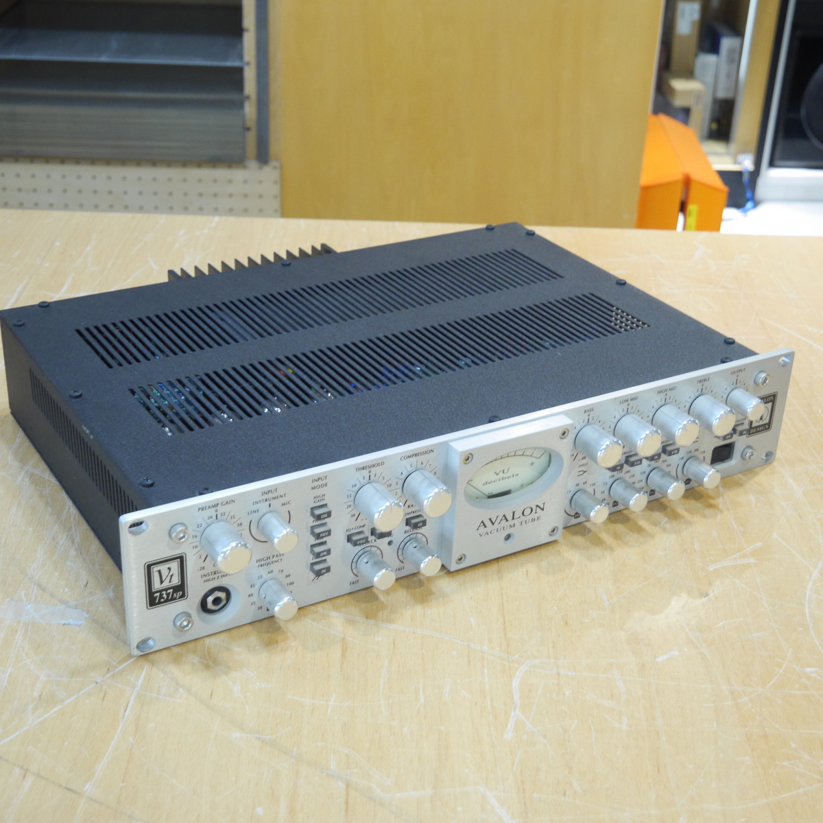 VT-737 SP SILVER
