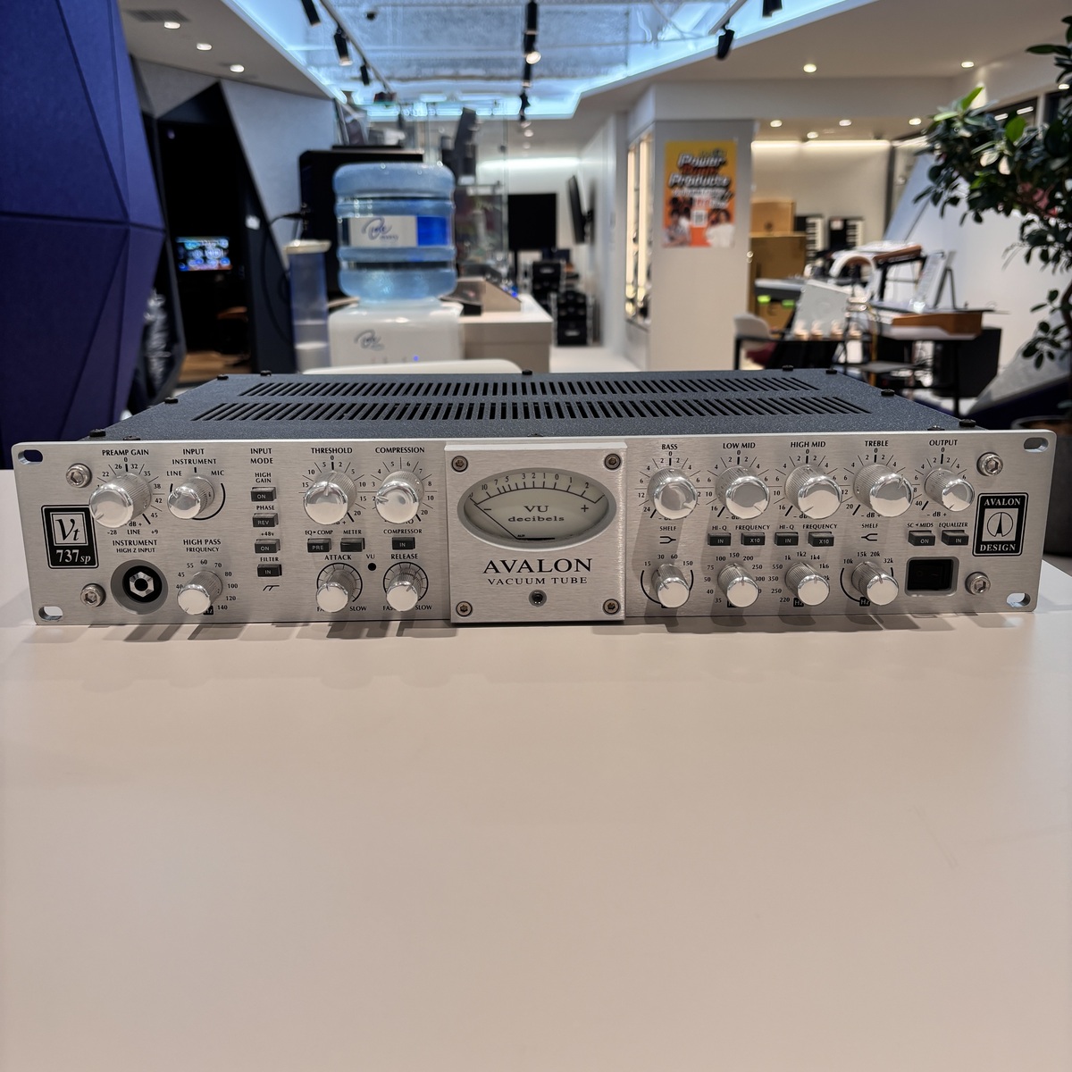 VT-737 SP SILVER