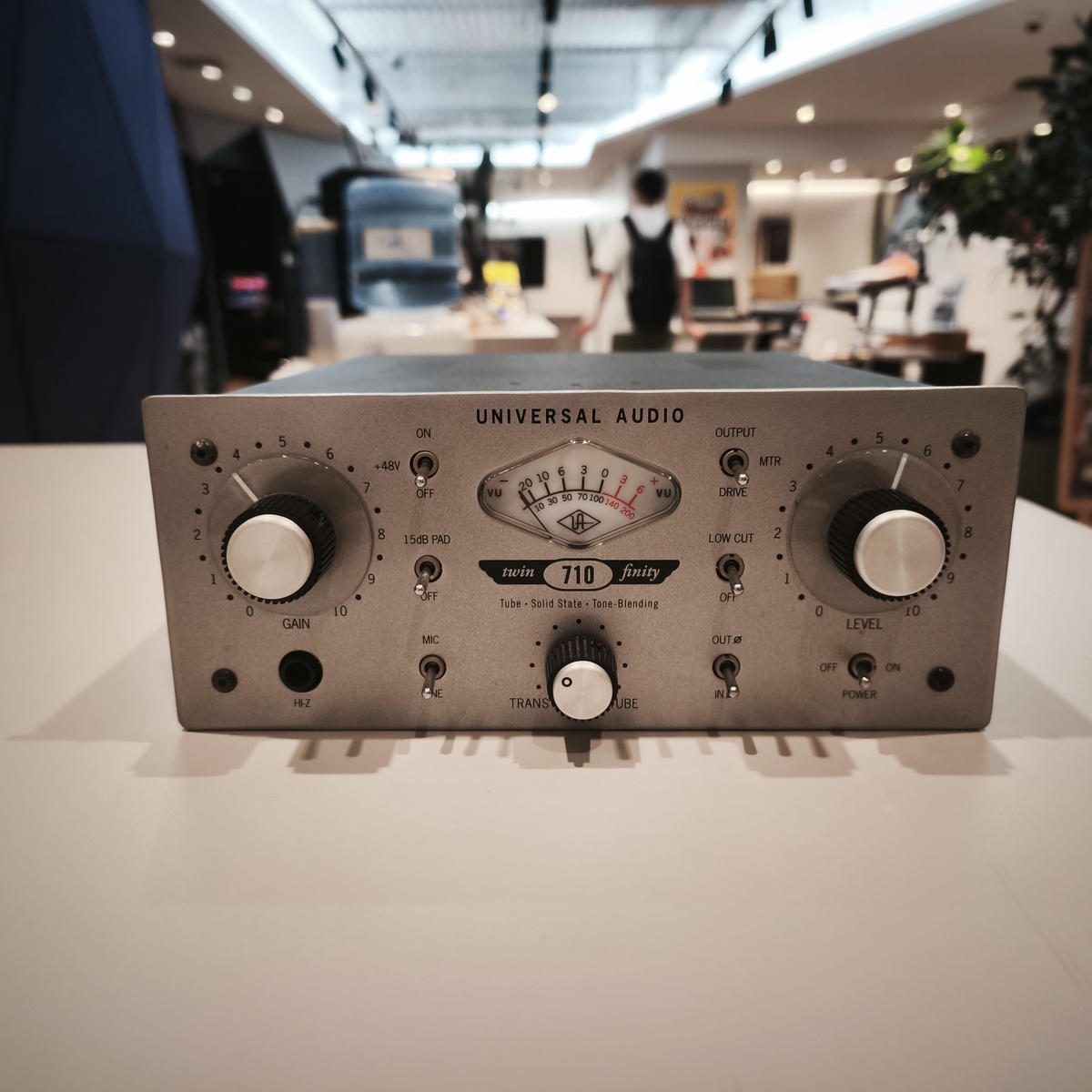 710 Twin-Finity