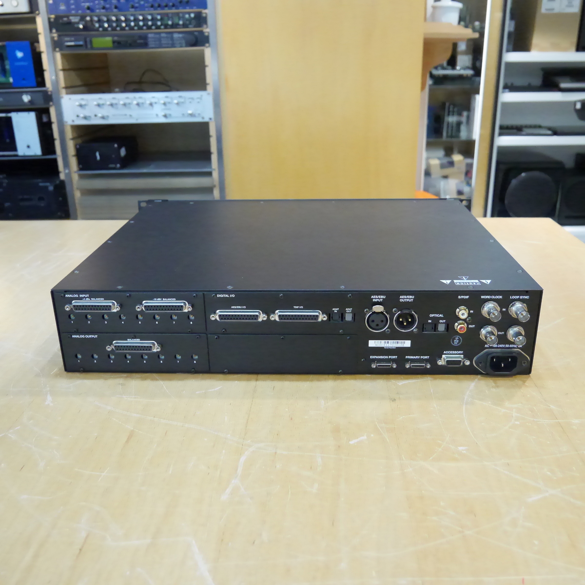 HD I/O 8x8x8