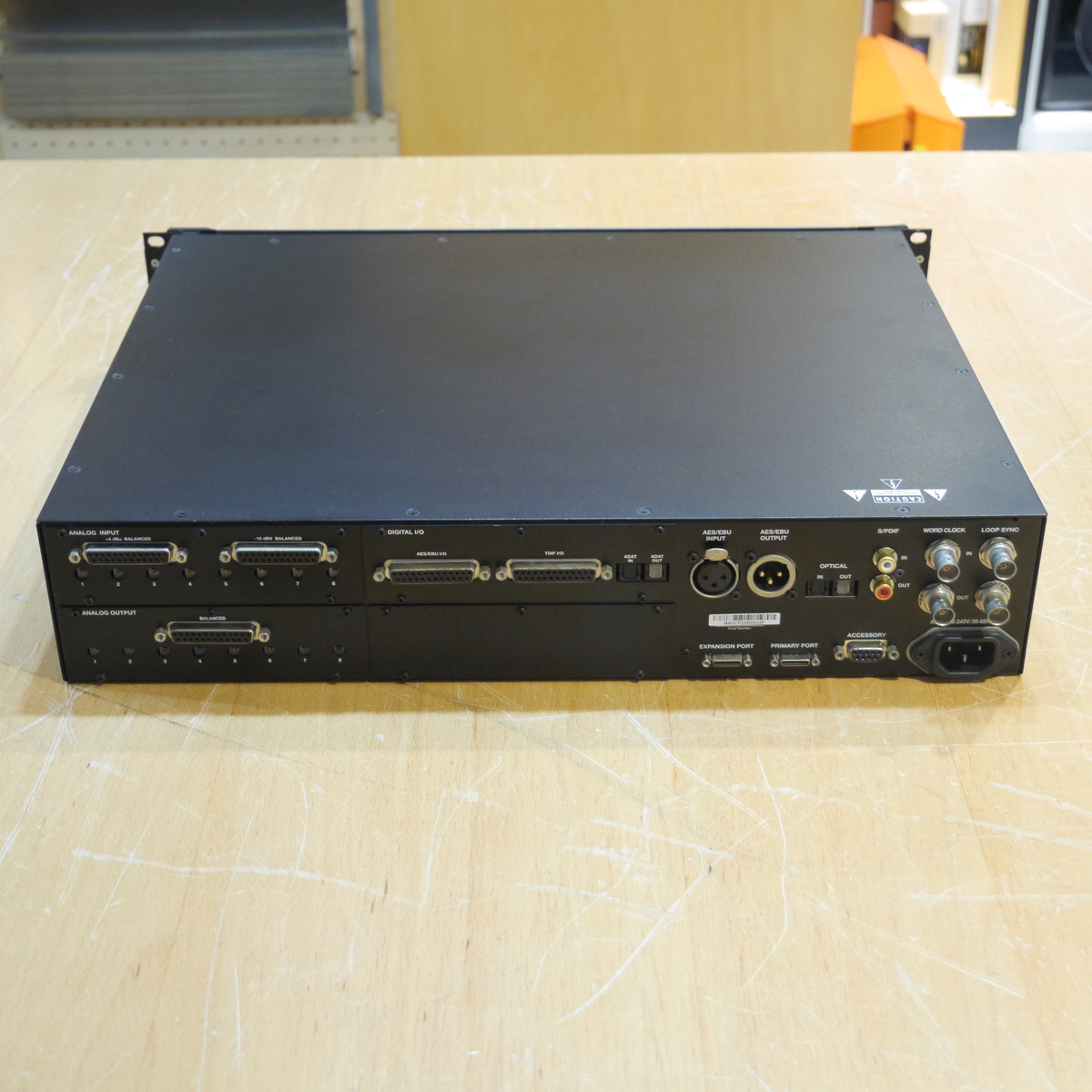 HD I/O 8x8x8