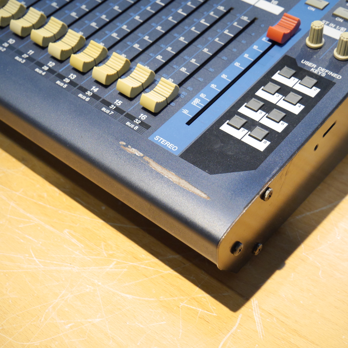 YAMAHA　O1V96 ver2 中古ケース付 YAMAHA O1V96 Ver.2 ケース付中古 レコーディング/PA機器