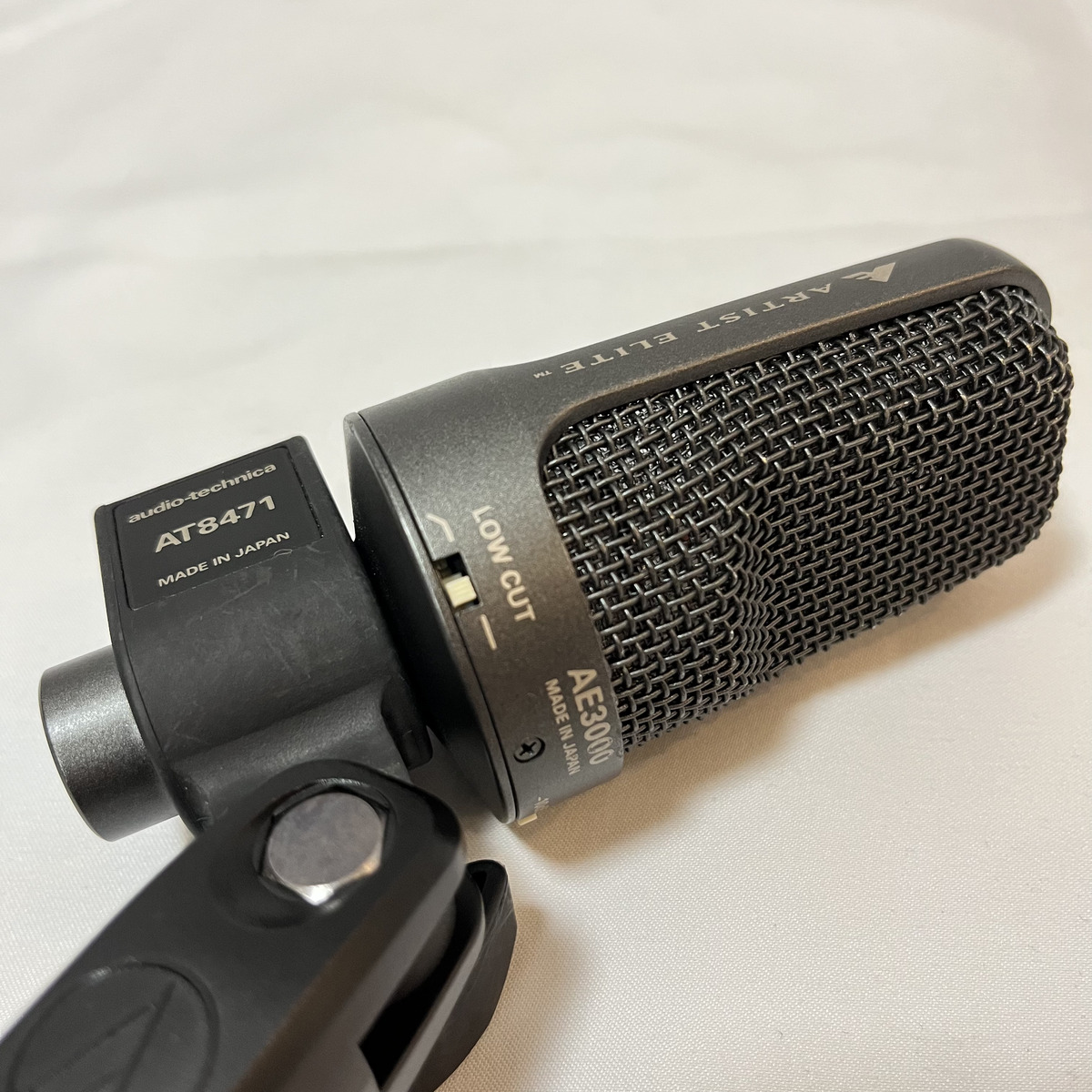 AE3000