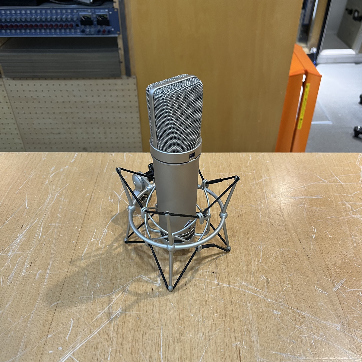 U87Ai Studio Set