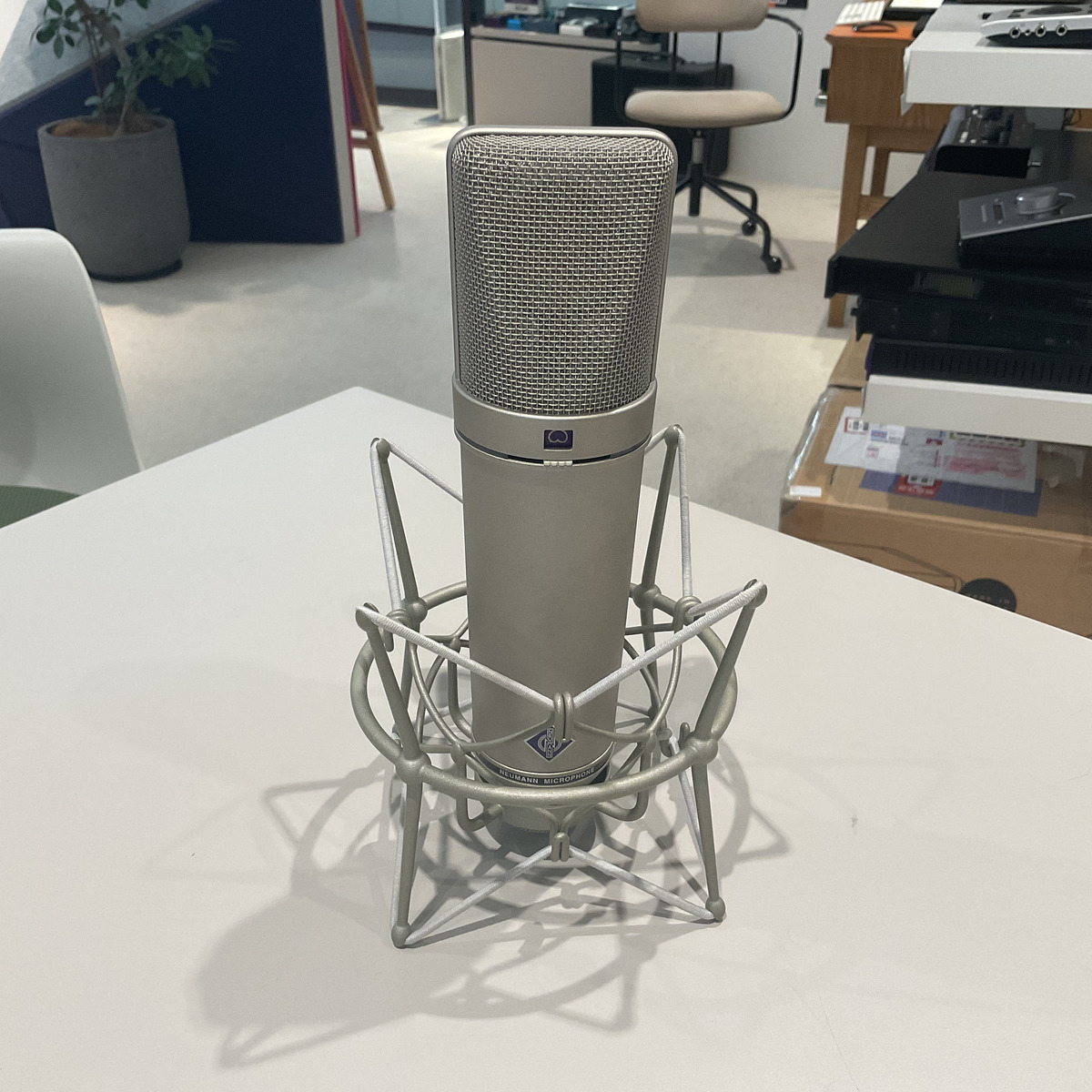 U87Ai Studio Set