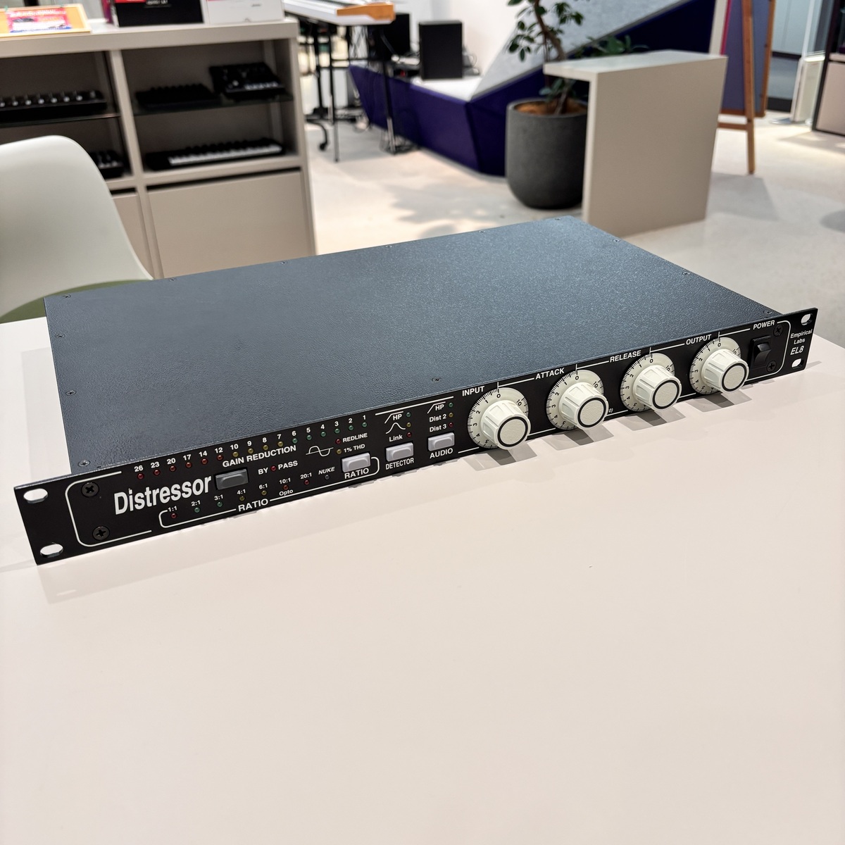 Distressor (EL-8) 並行品