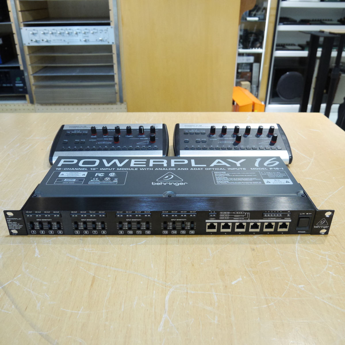 POWERPLAY 16 P16-I + P16-M ×2台