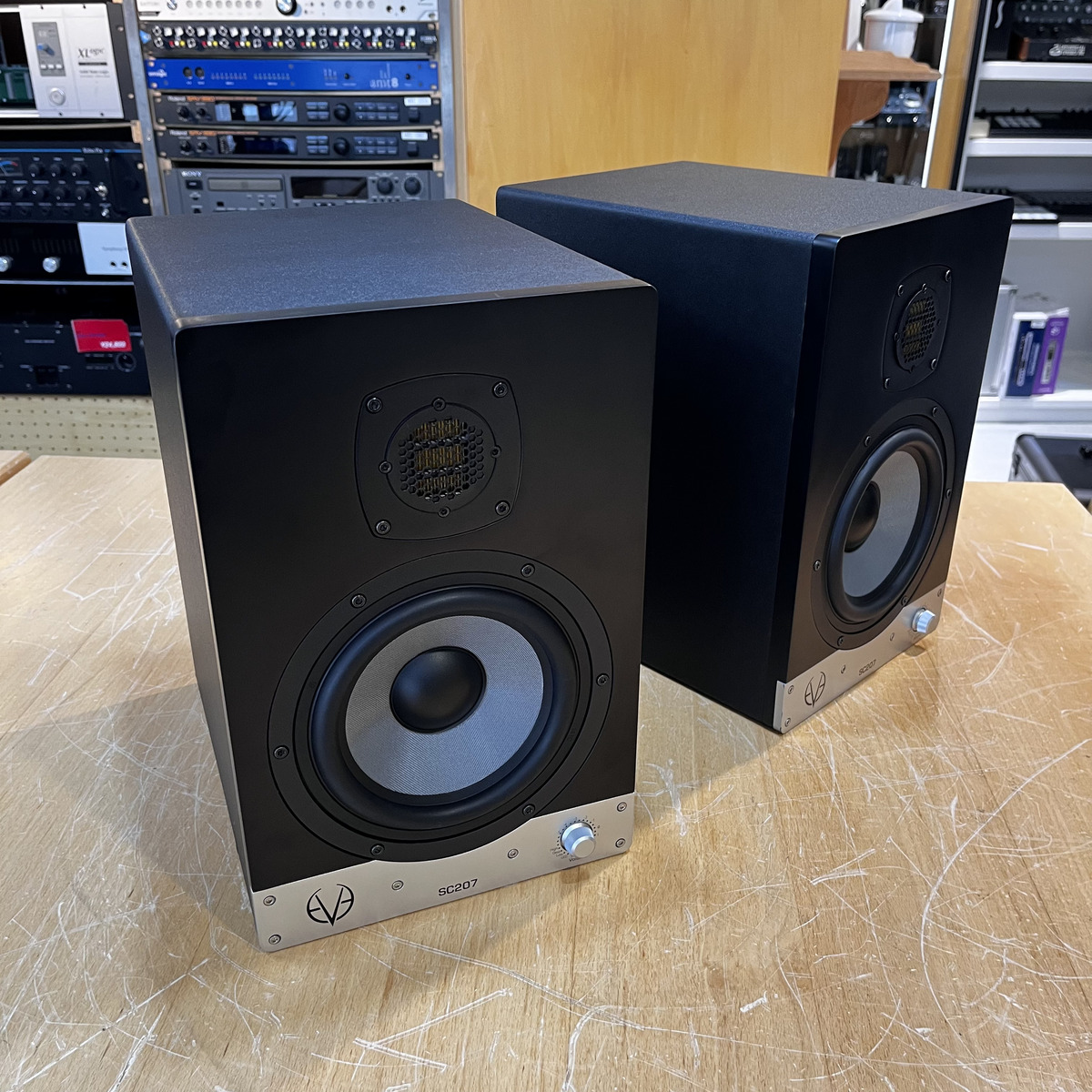 EVE Audio(イブオーディオ) SC207 (1Pair) 並行品 | Rock oN Line eStore