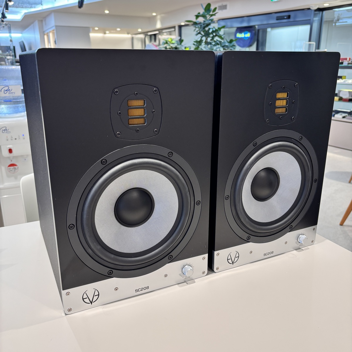 SC208 (1Pair)