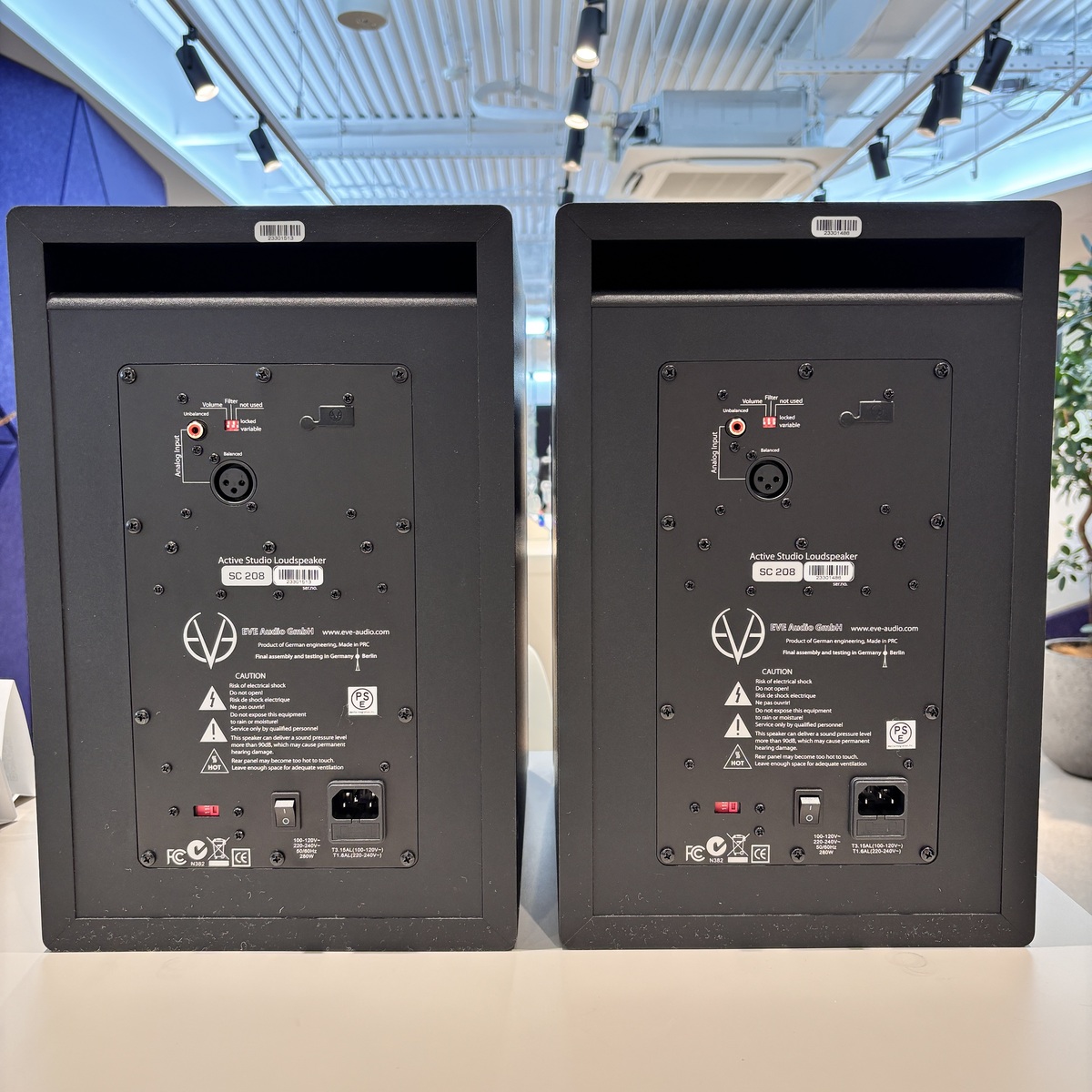 SC208 (1Pair)