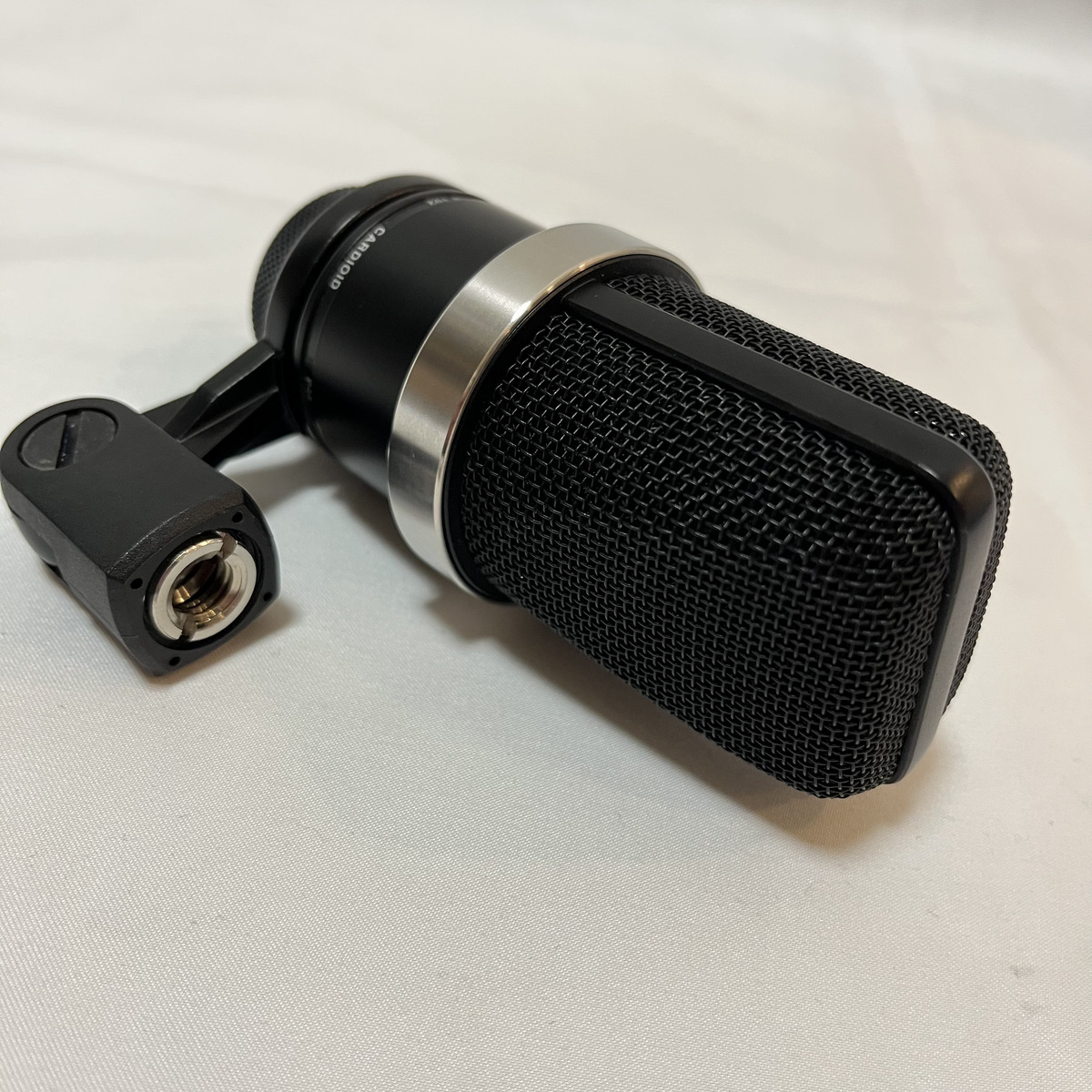 TLM 102 BK