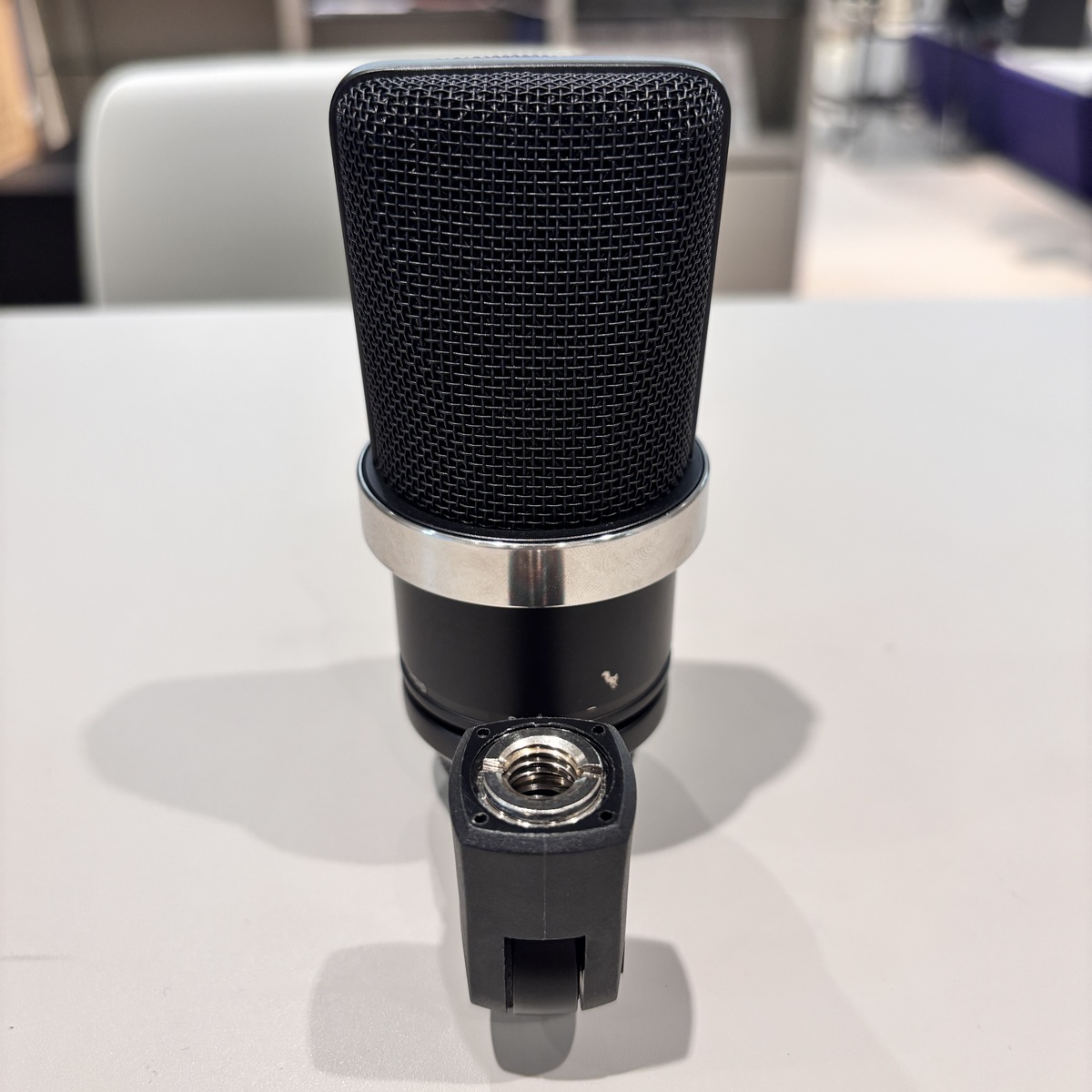TLM 102 BK
