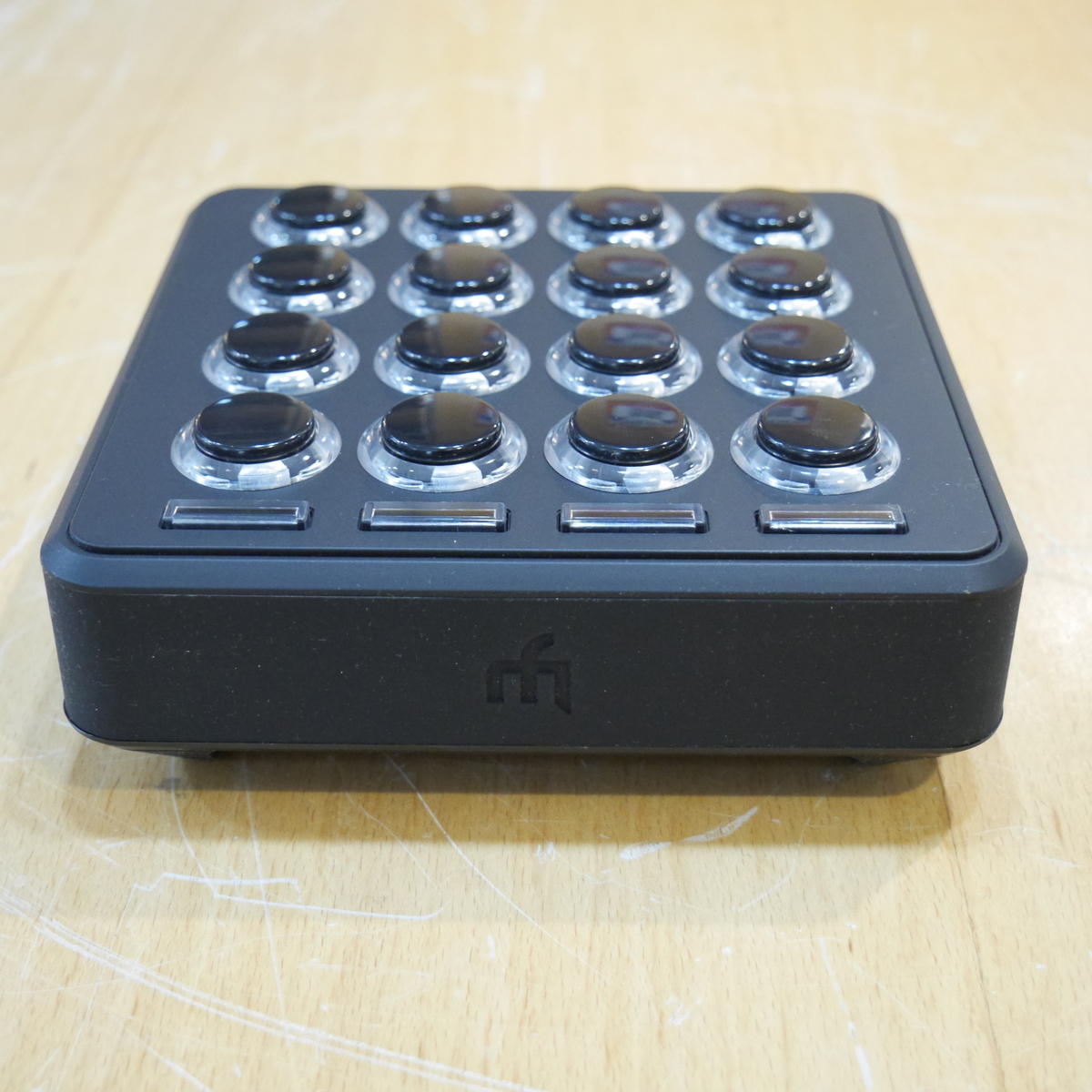 Midi Fighter 3D | Rock oN Line eStore