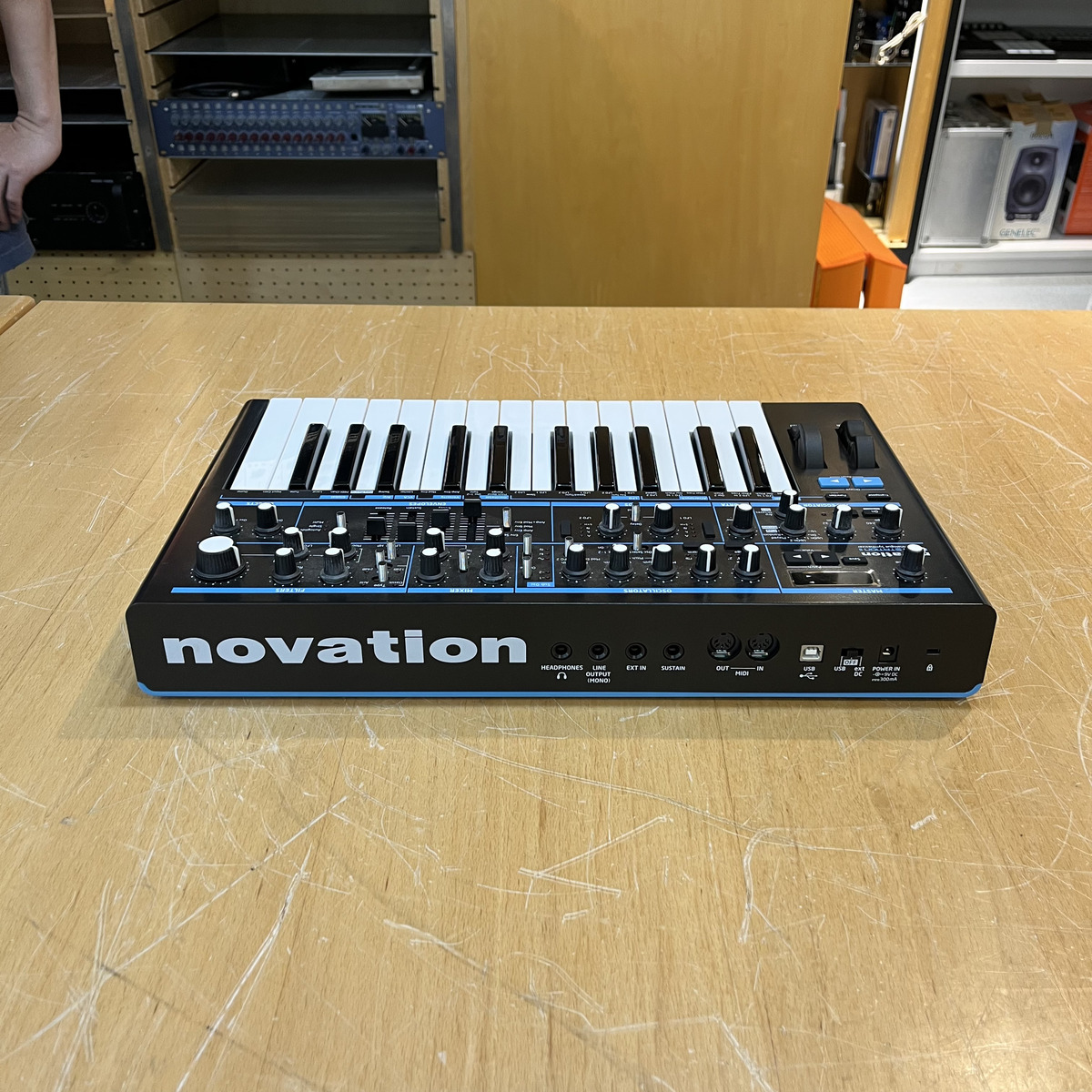 Bass Station II