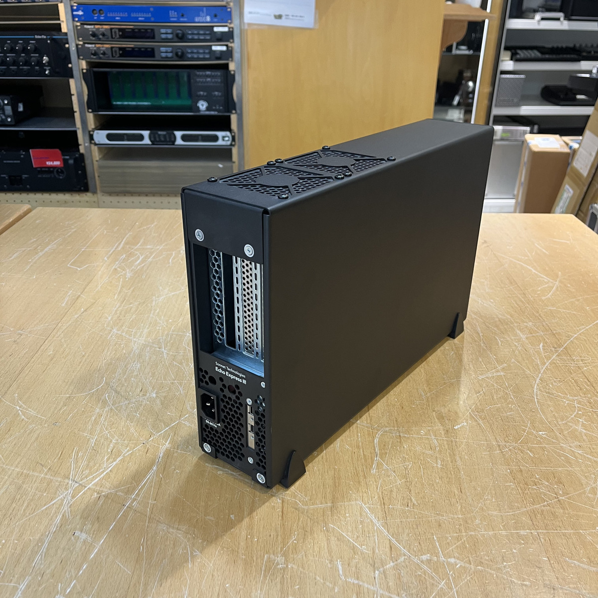 Echo Express III-D PCIe Thunderbolt 2 Expansion Chassis