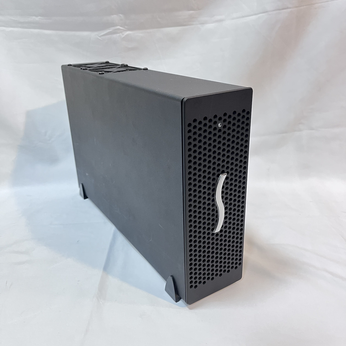 Echo Express III-D PCIe Expansion Chassis TB3 Upgrade