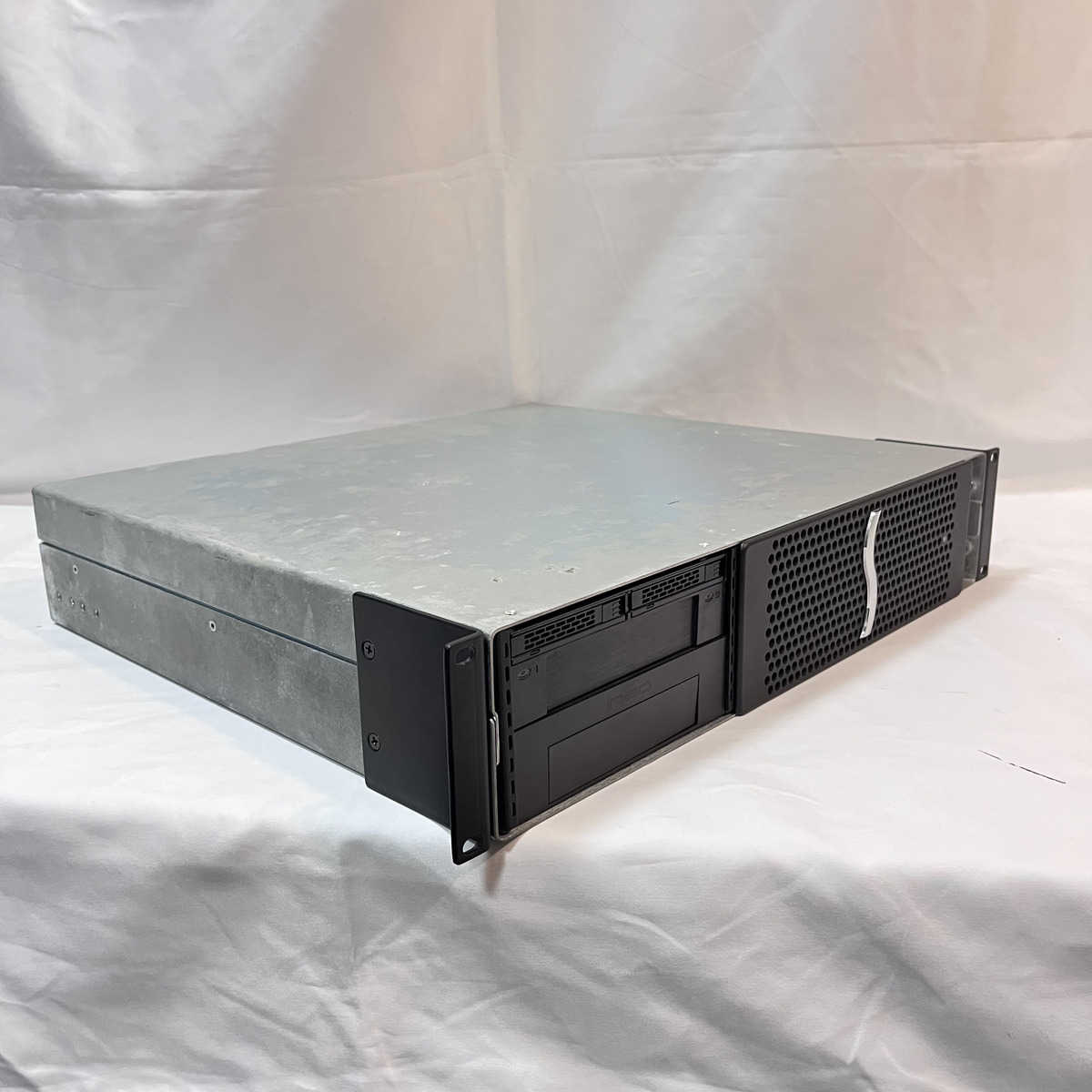 Echo Express III-R PCIe Thunderbolt 2 Expansion Chassis