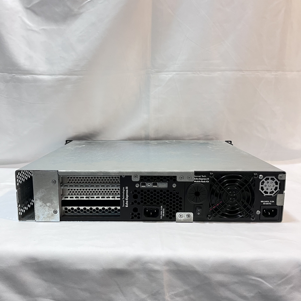 Echo Express III-R PCIe Thunderbolt 2 Expansion Chassis