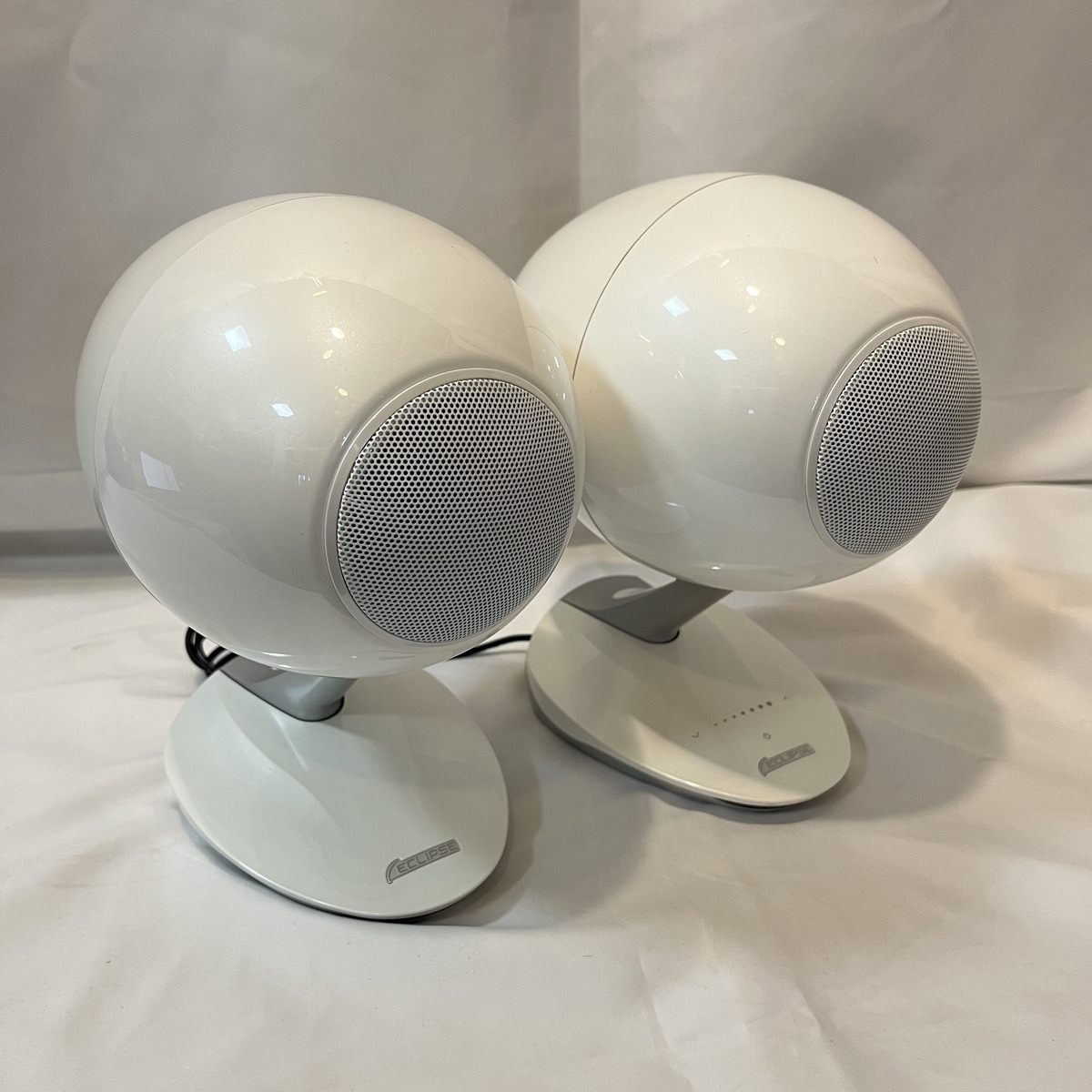 TD-M1 White(1Pair)
