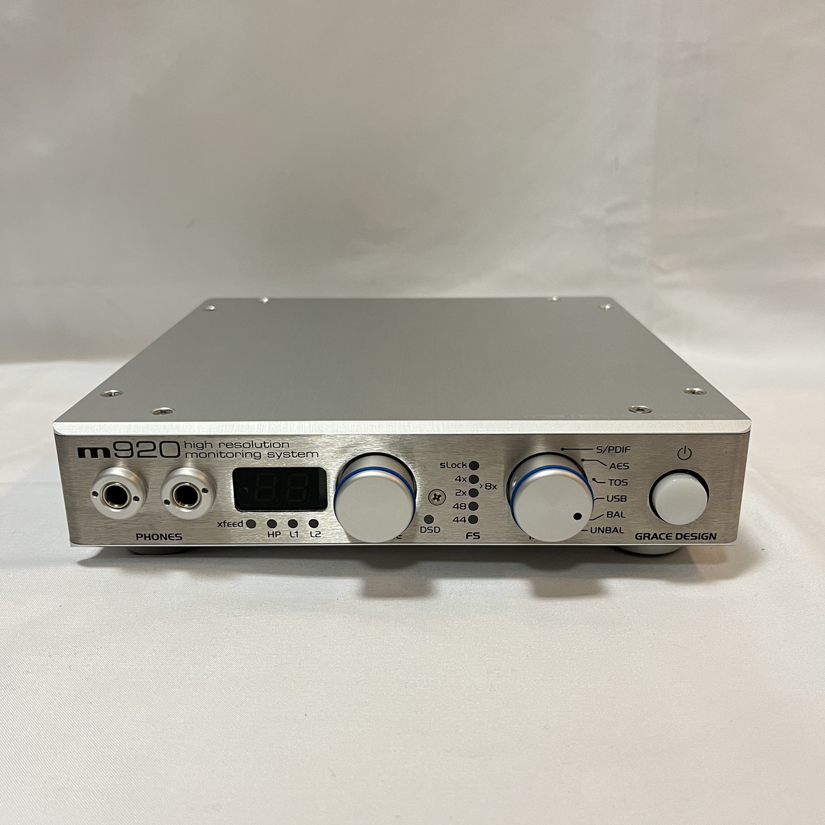 m920
