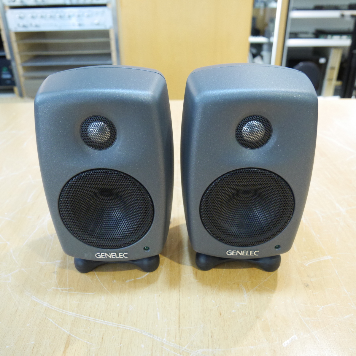 8010APM(1pair)