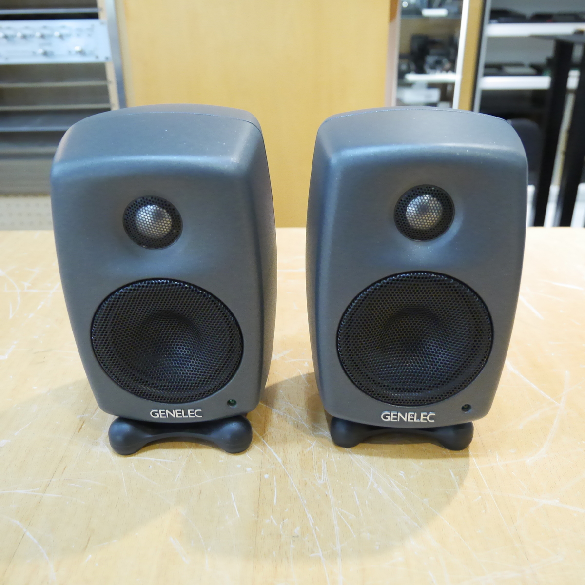 8010APM(1pair)