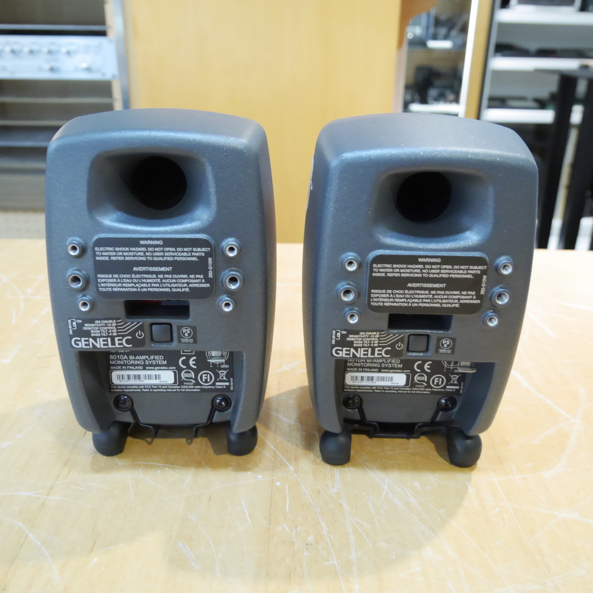 8010APM(1pair)