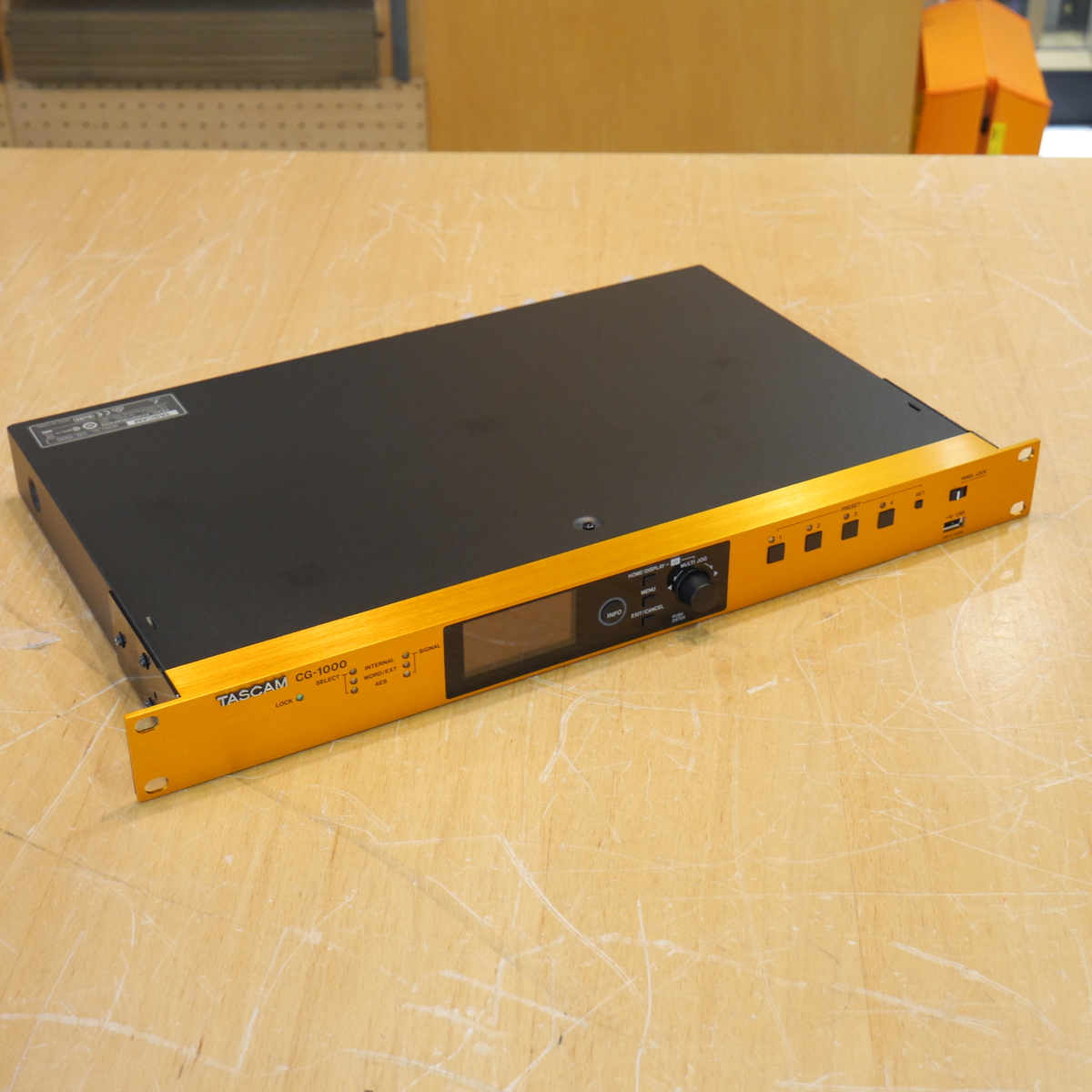 CG-1000