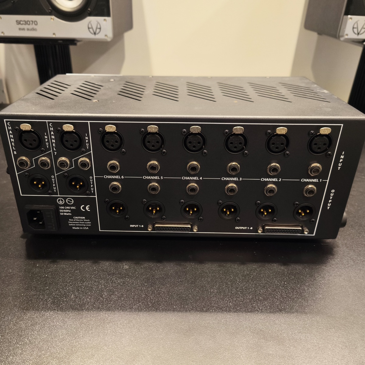 R6 Six Space 500 Series Rack