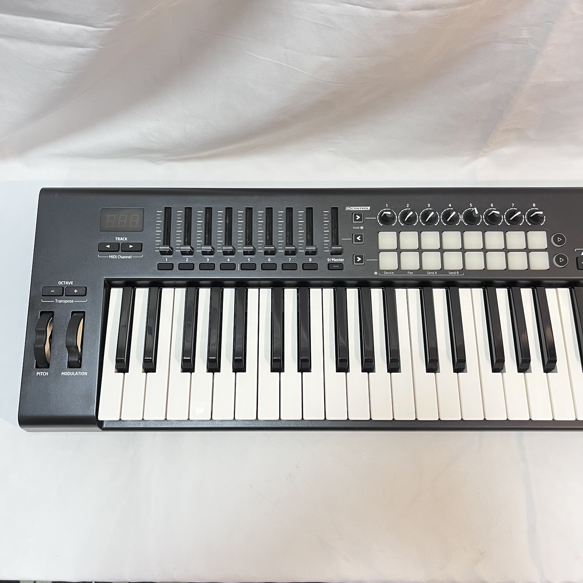 Launchkey 61 mkII