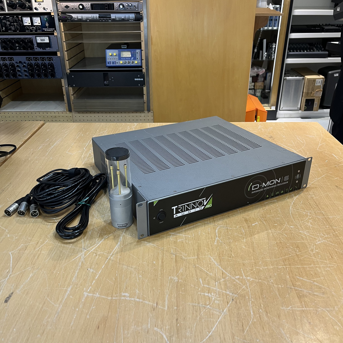 DMON6 店頭展示機