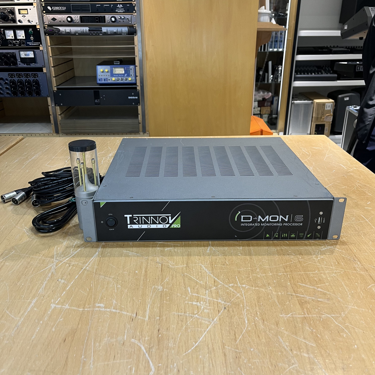 DMON6 店頭展示機