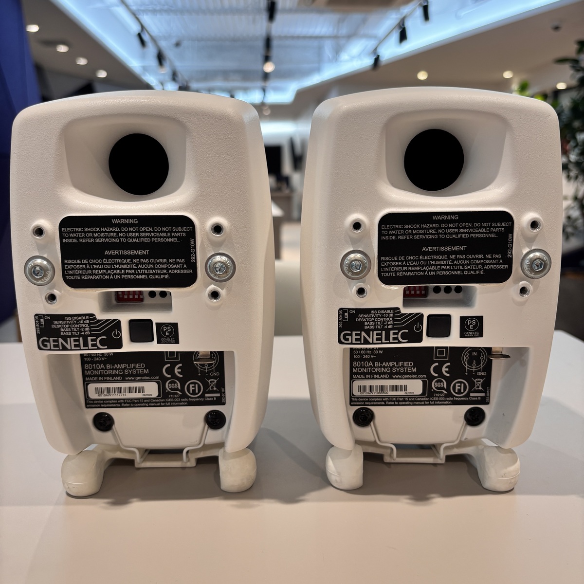 8010AWM(Pair)