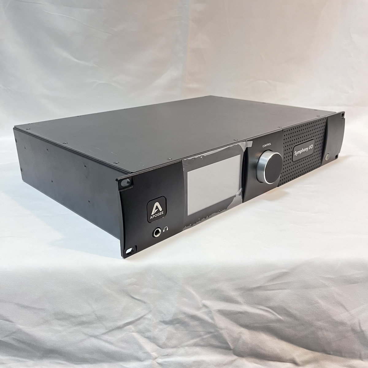Symphony I/O MKII Thunderbolt Chassis with 16 Analog In + 16 Analog Out