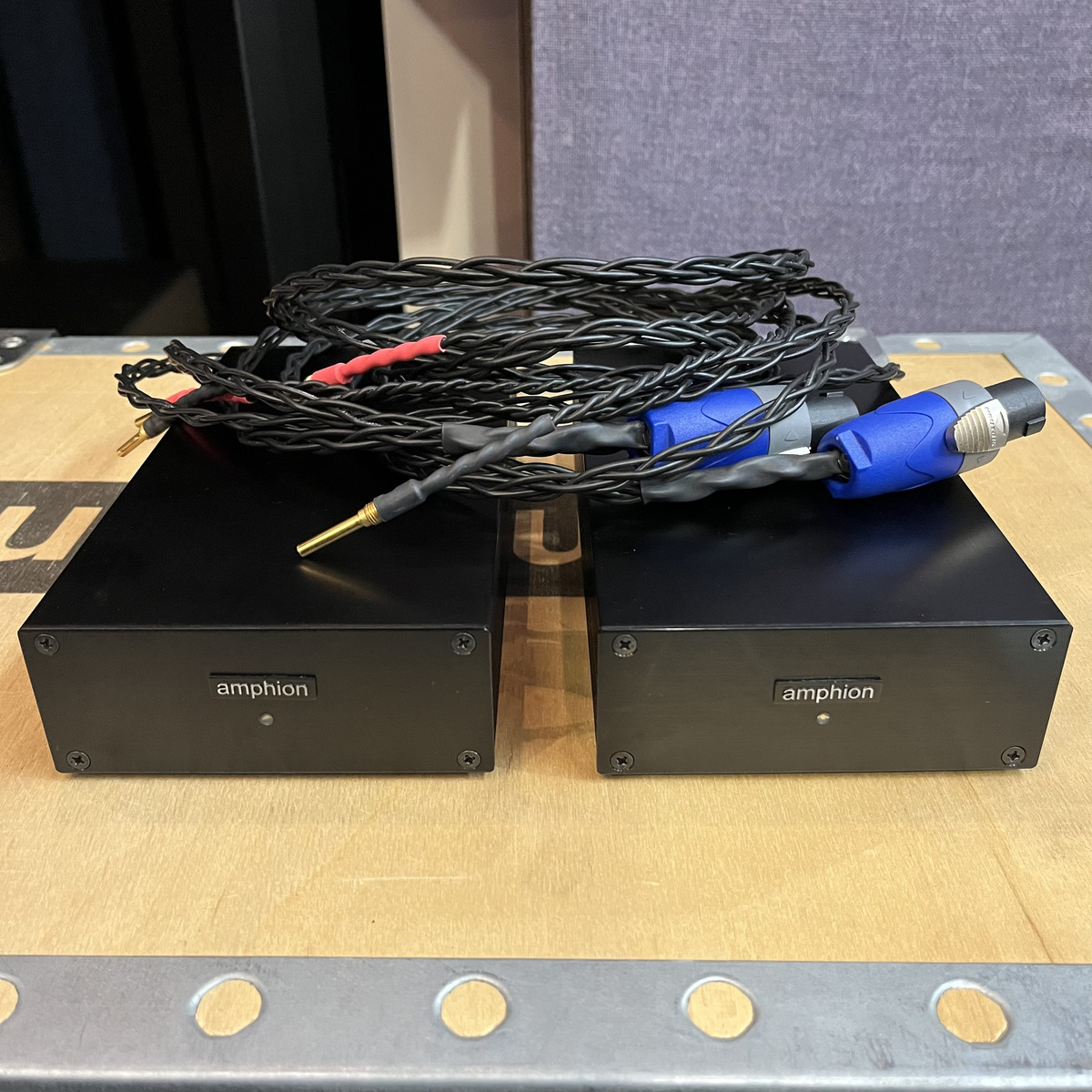 Two18 （Pair） + Amp100 mono （Pair） + Speaker cable