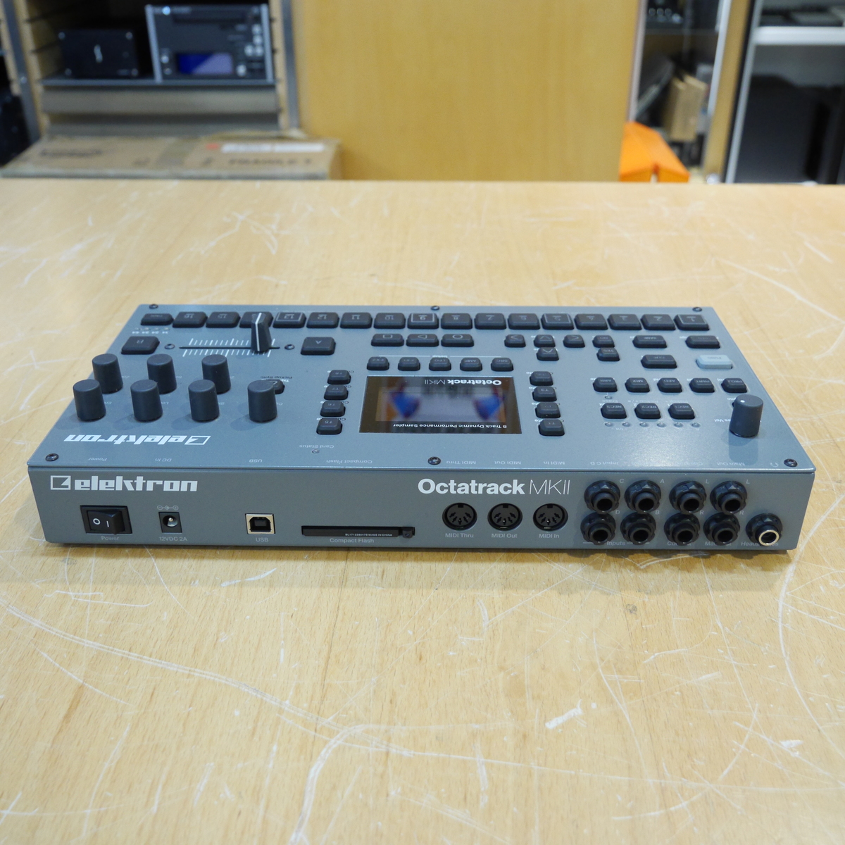 Octatrack MKII (Gray)