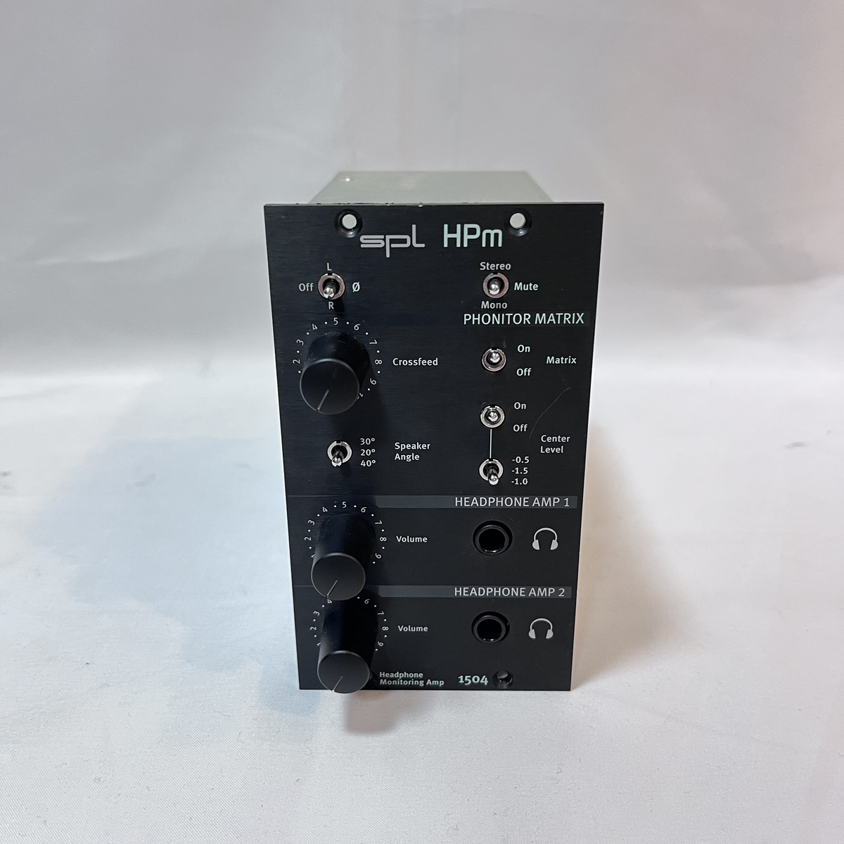 Model 1504 HPm（Headphone Monitoring Amp 500 Series module）店頭展示機