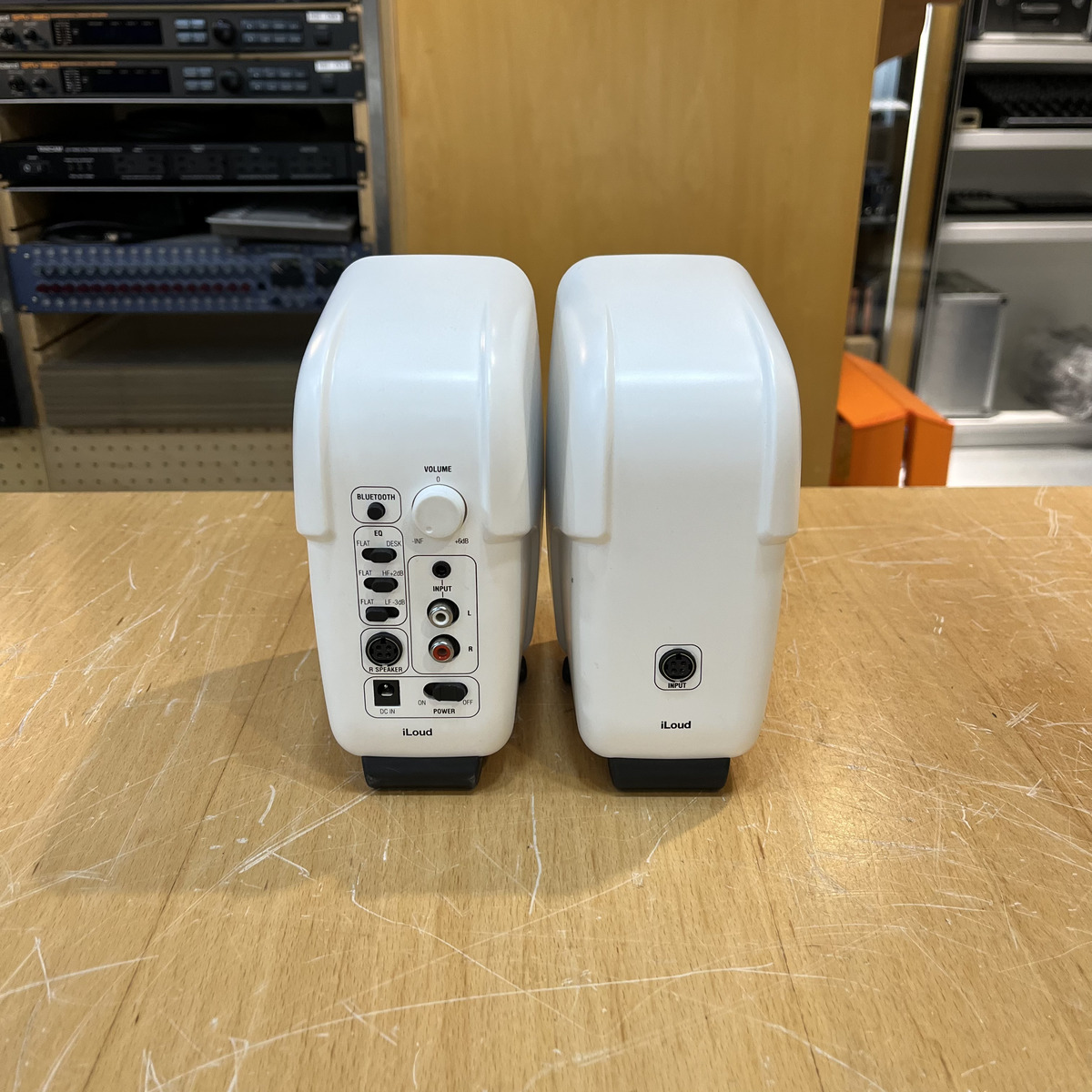 iLoud Micro Monitor White Special Edition