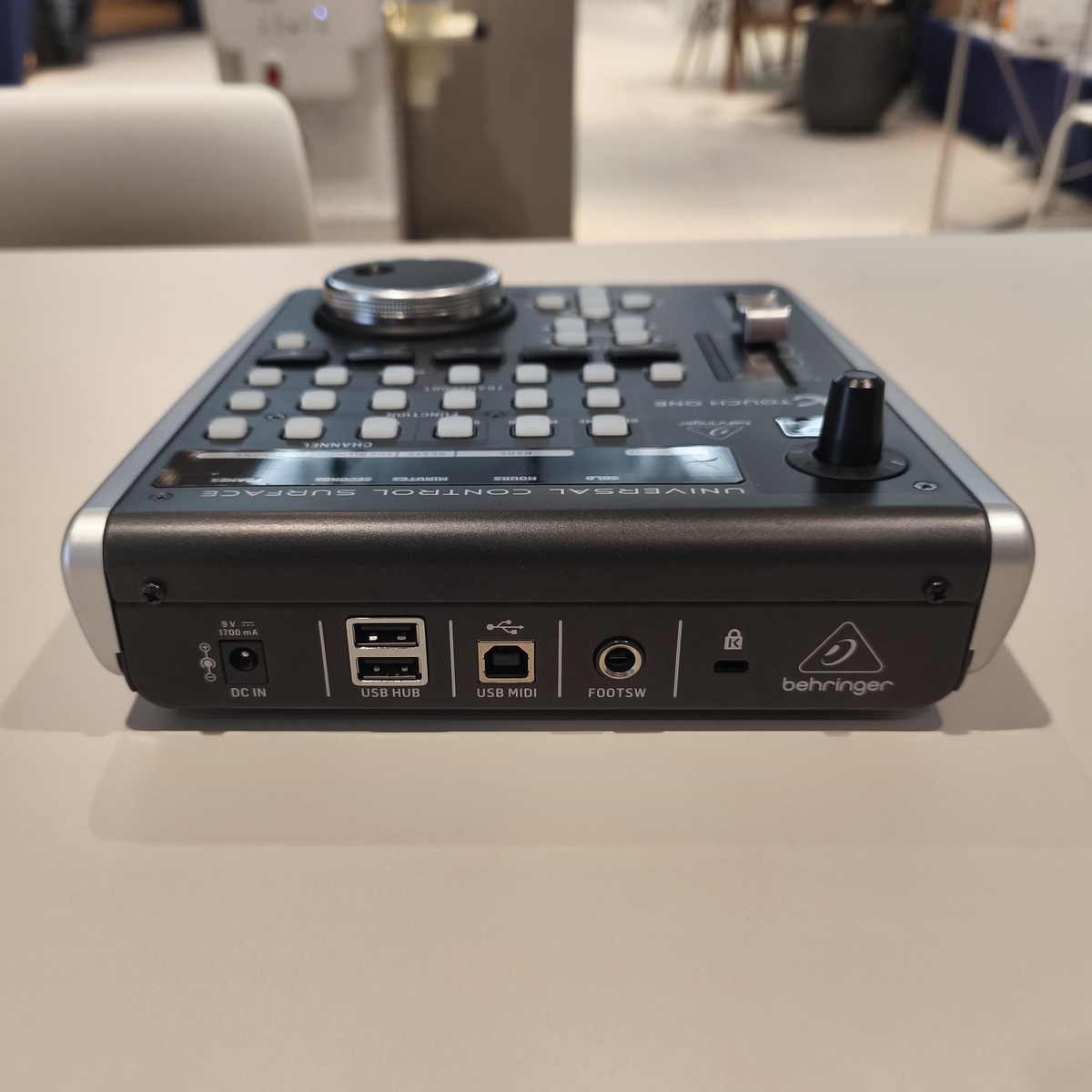 X-TOUCH ONE