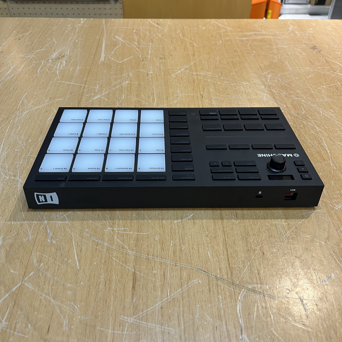 MASCHINE MIKRO MK3