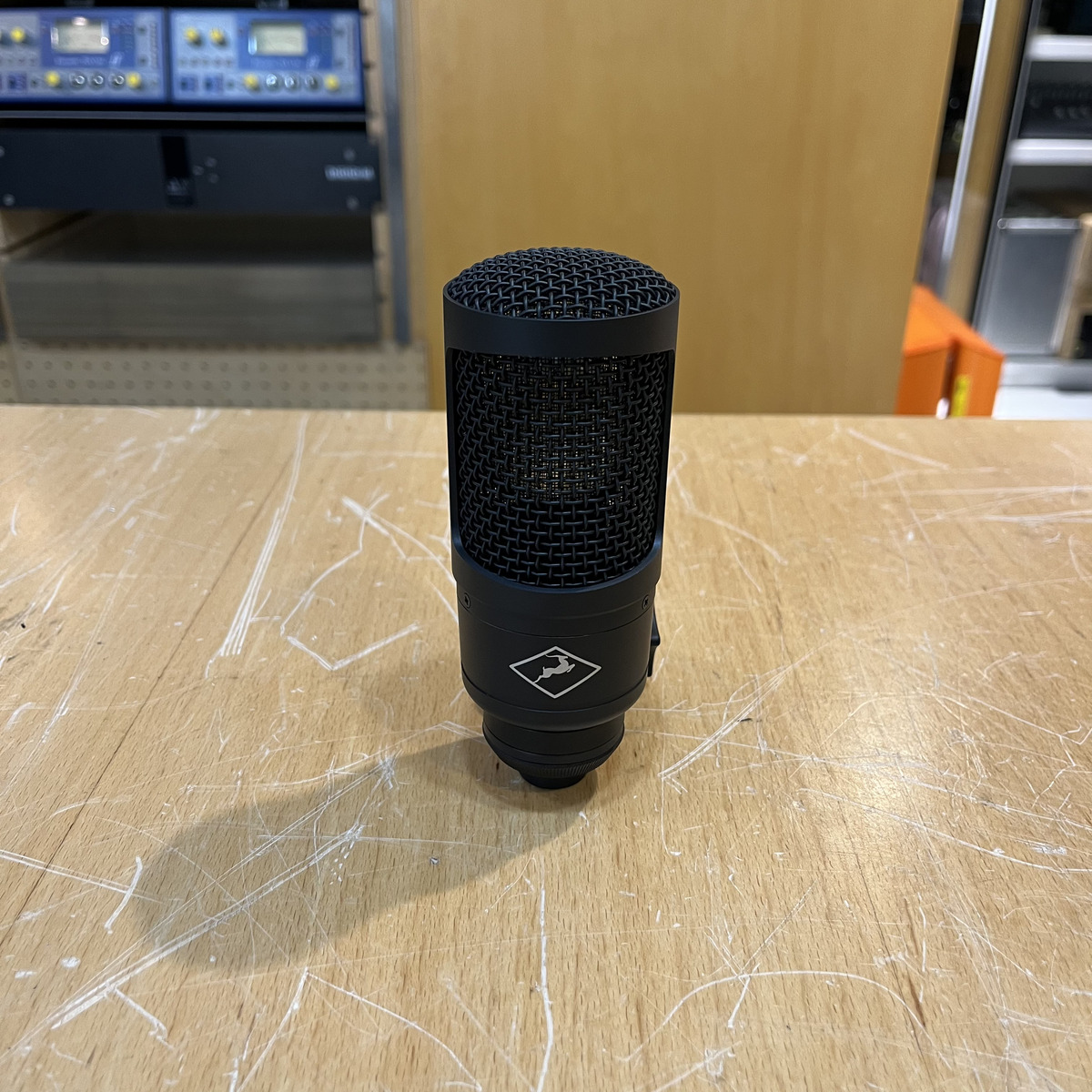 Edge Solo Modeling Mic