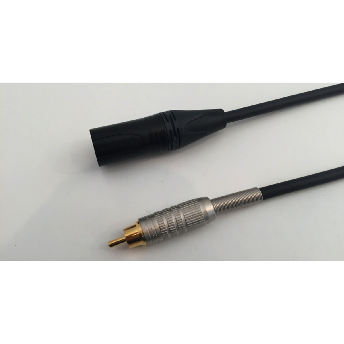 (ID:a04) XLR(M)-RCA-2m-2549 mogami