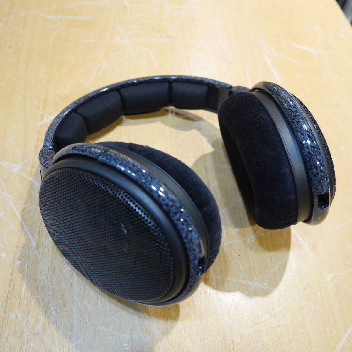 HD600