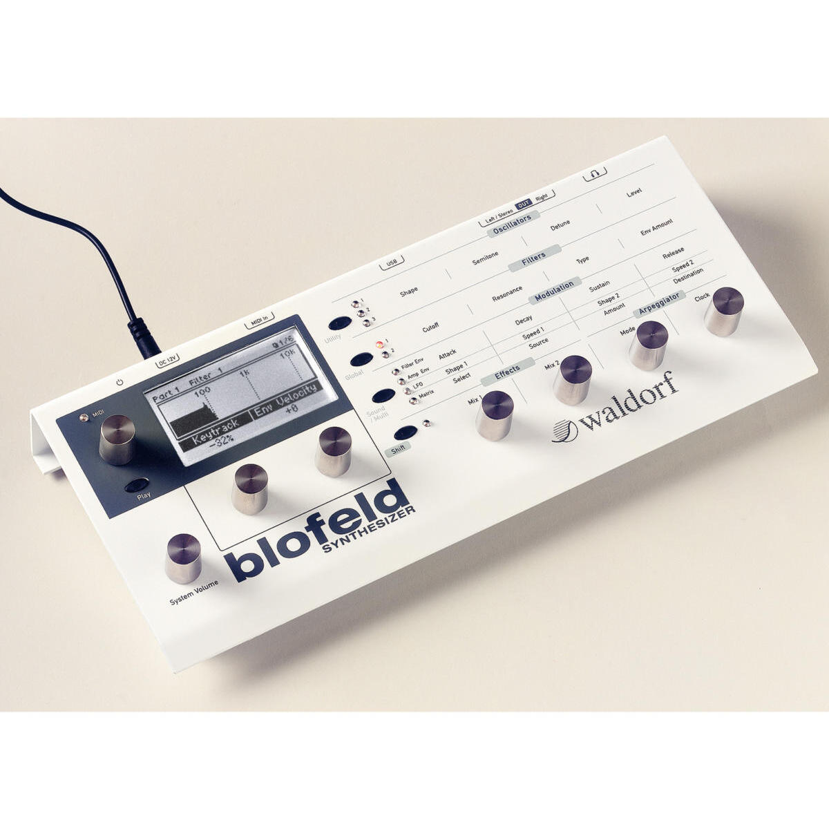 Blofeld Desktop White