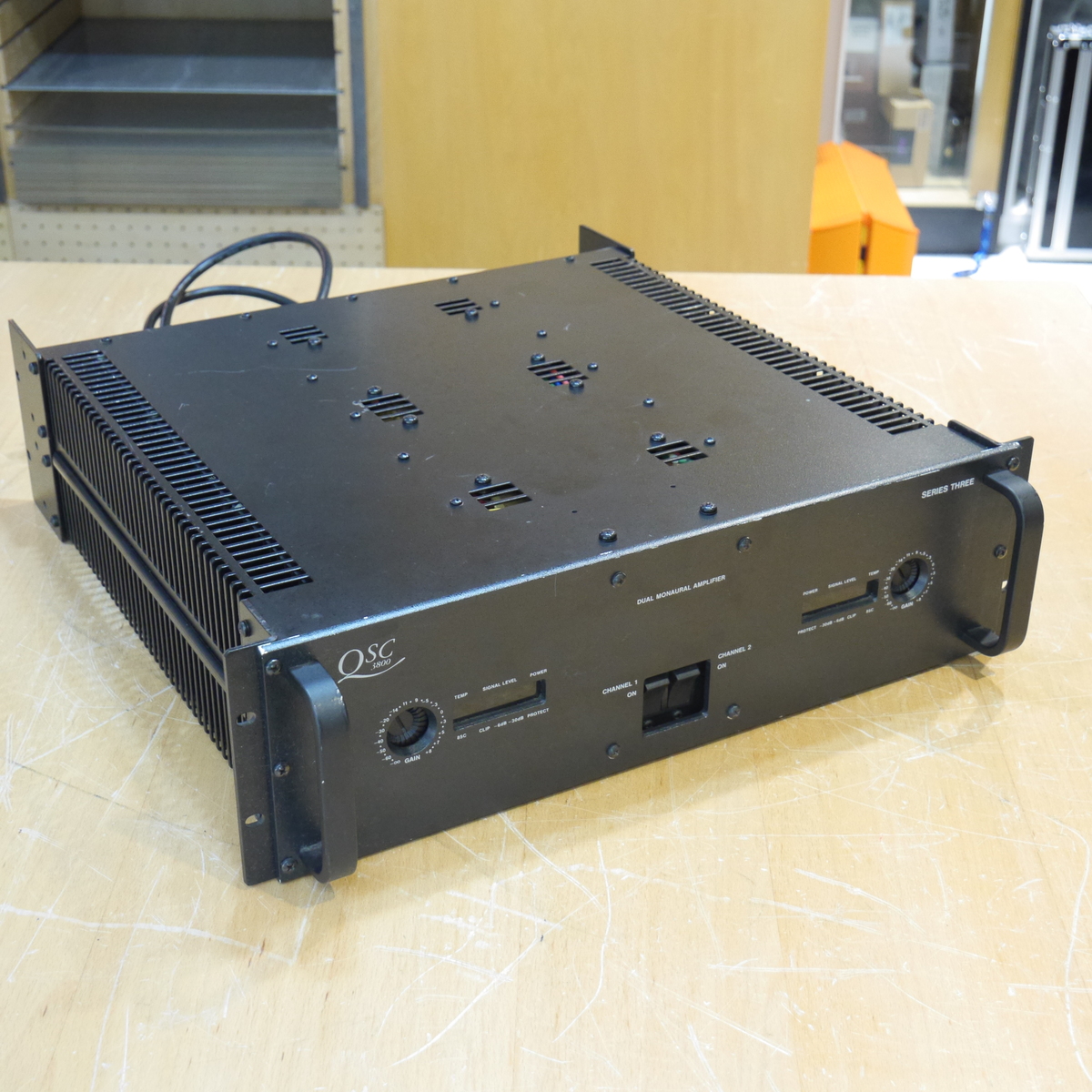 MODEL 3800