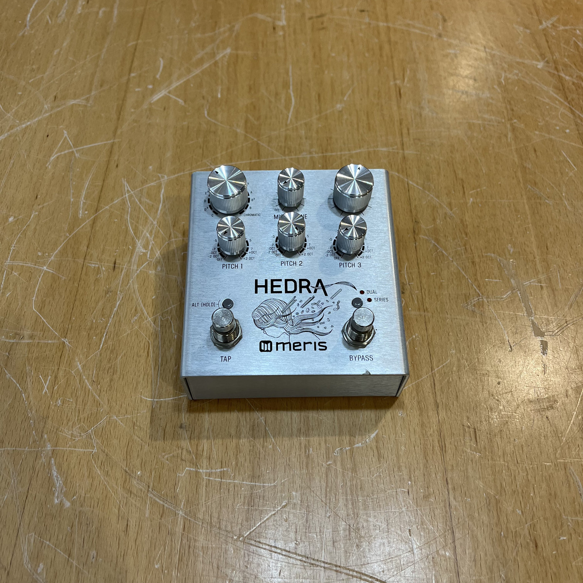 Hedra Pedal 店頭展示機
