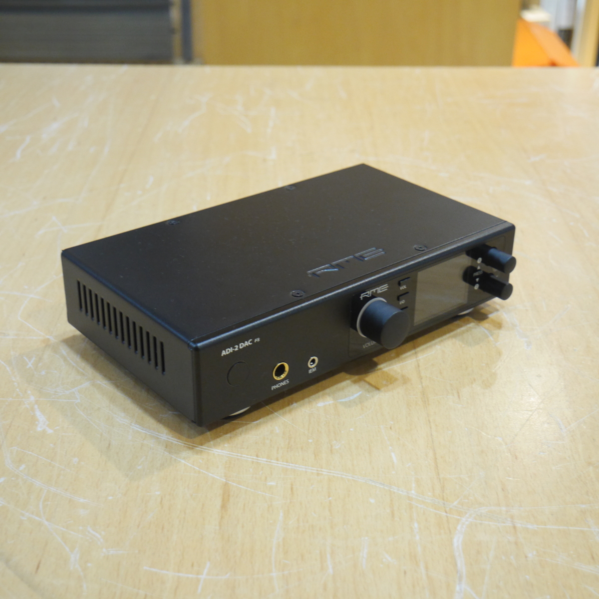 ADI-2 DAC FS
