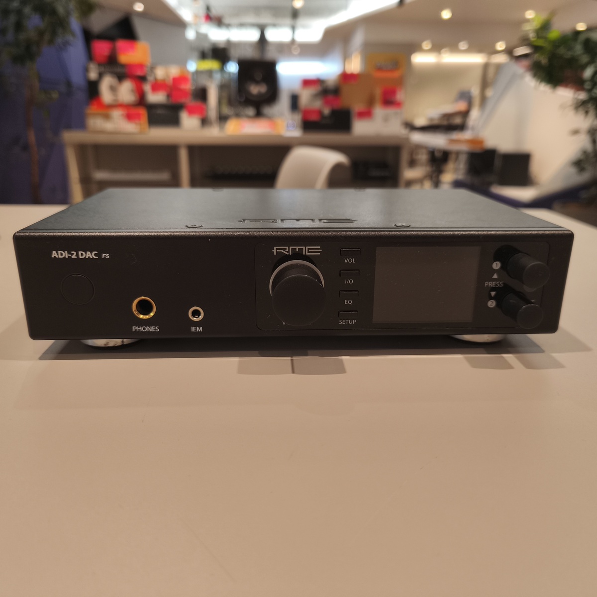 ADI-2 DAC FS  店頭展示機